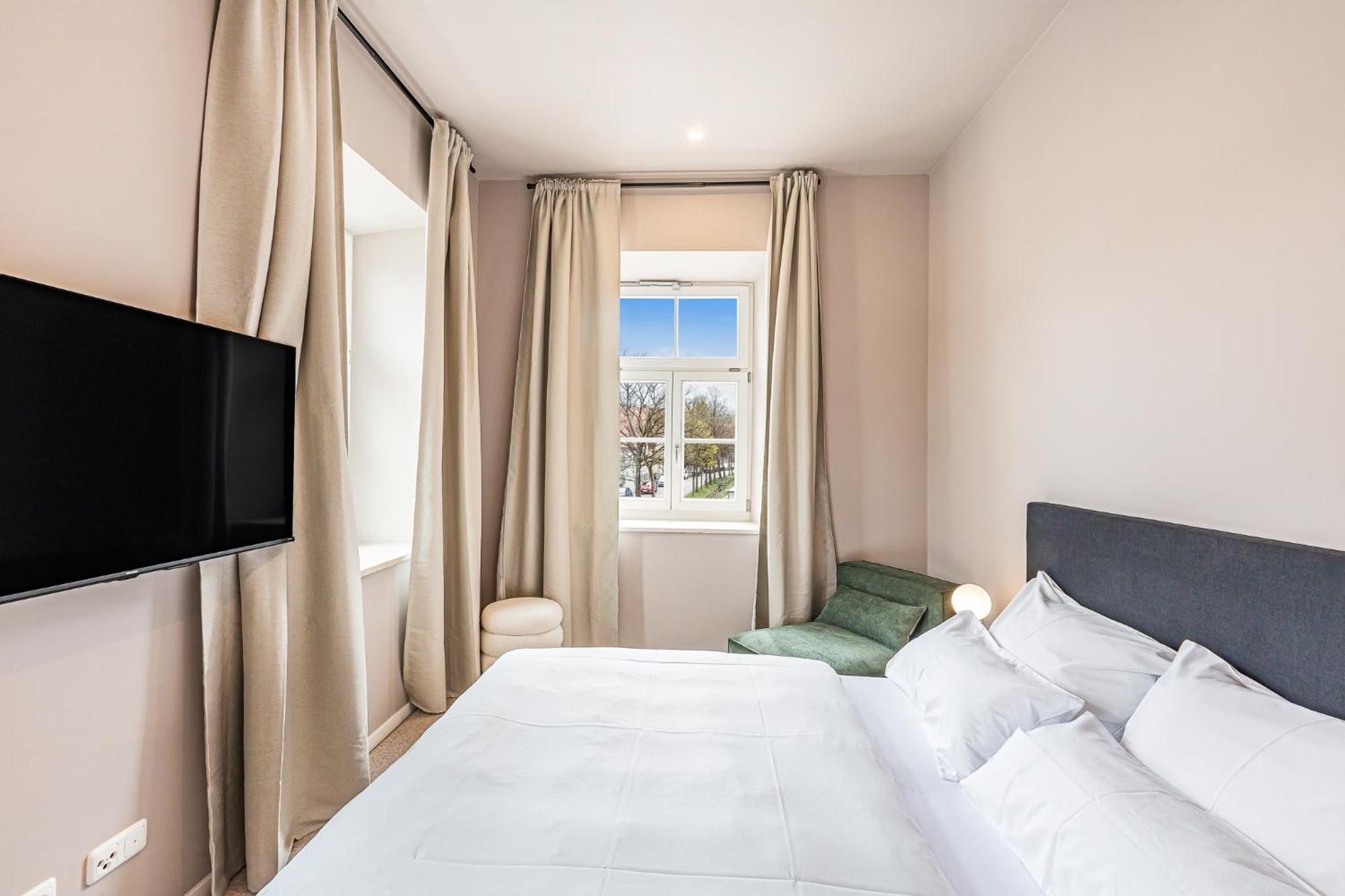 Kalm Stay - A Design Aparthotel Мюнхен Екстериор снимка