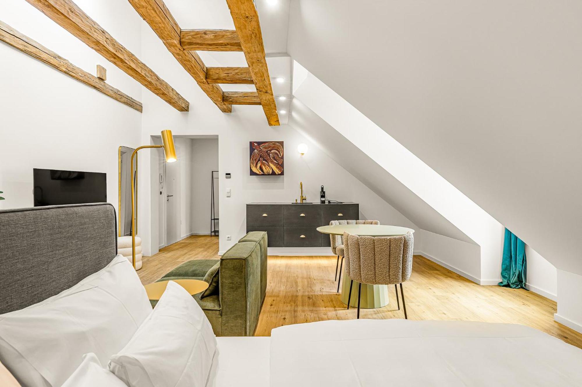 Kalm Stay - A Design Aparthotel Мюнхен Екстериор снимка