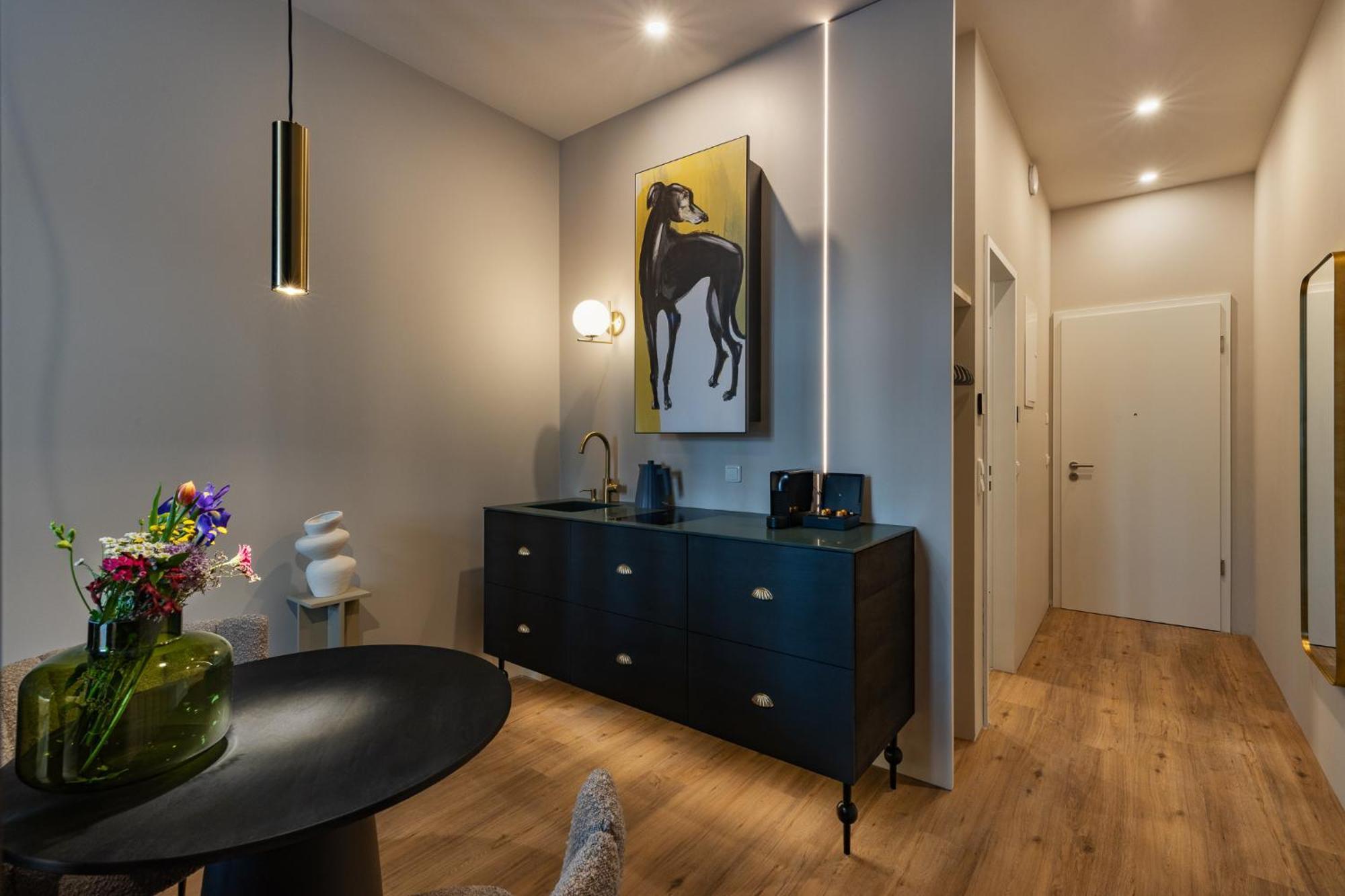 Kalm Stay - A Design Aparthotel Мюнхен Екстериор снимка